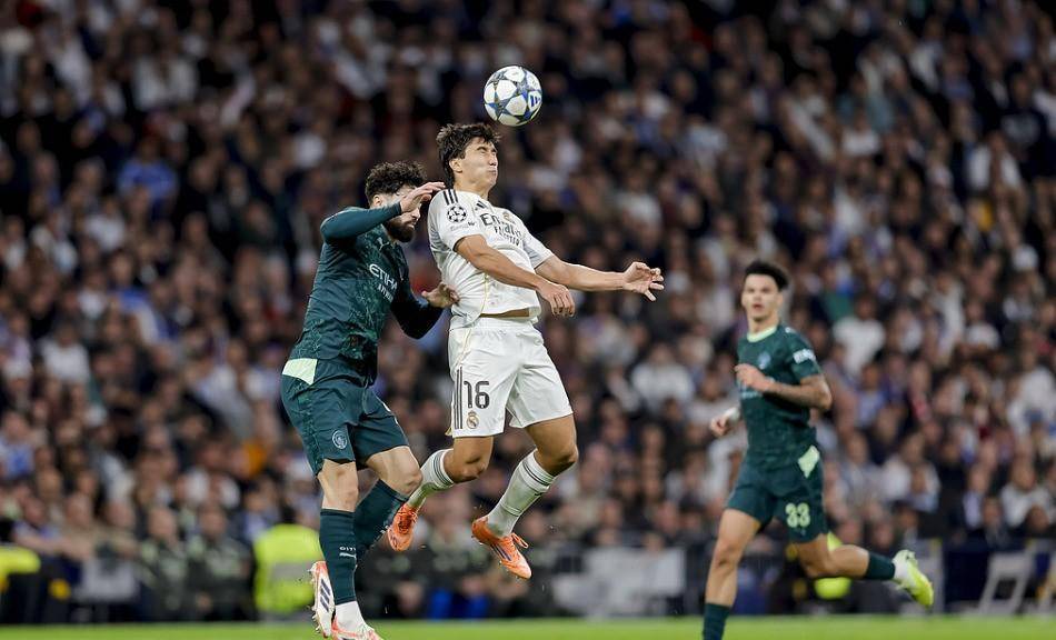 九游体育-姆巴佩在中国队比赛中惊险取胜，赛况扑朔迷离引发热议！的简单介绍